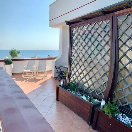 Terrazza Blu - Sea Penthouse Μπάρι
